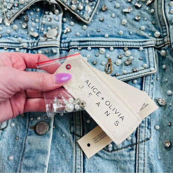 ALICE + OLIVIA Nelson Embellished Beaded Cropped Fitted Denim Jean Jacket Md NEW - Picture 14 of 15
